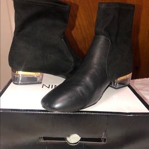 NINE WEST black ankle bootie see through heel with gold short heel closed toe
